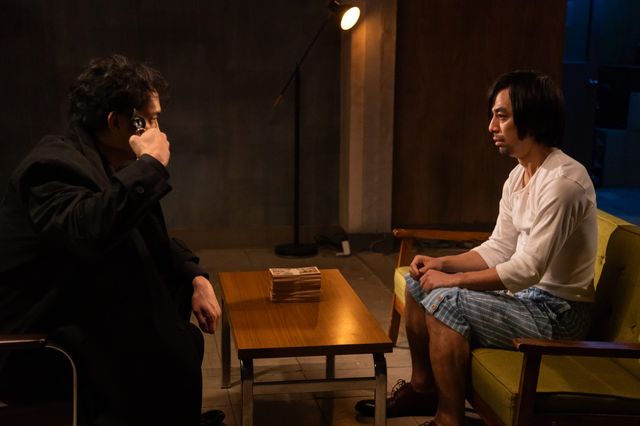 佳久創＆池田匡志、スーパー戦隊から闇金の世界へ！映画『闇金ドッグスX』場面写真（12枚目）