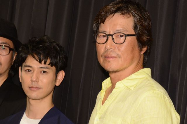 妻夫木聡＆豊川悦司、豚を巡るエピソード！『パラダイス・ネクスト』公開記念舞台あいさつ（2枚目）