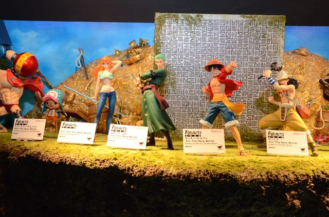 河北麻友子のセーラームーンコスプレ全身写真＆魂ネイション2014のフィギュアがずらり!!フォトギャラリー（32枚目）