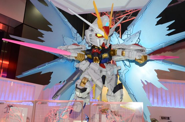 河北麻友子のセーラームーンコスプレ全身写真＆魂ネイション2014のフィギュアがずらり!!フォトギャラリー（35枚目）