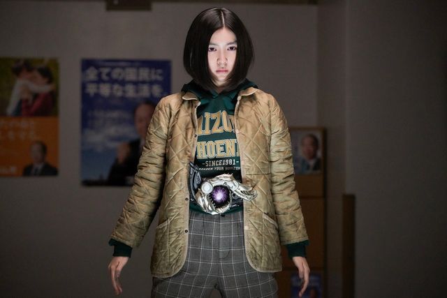 【ネタバレ】「仮面ライダーBLACK SUN」和泉葵役・平澤宏々路の変身シーン公開：フォトギャラリー