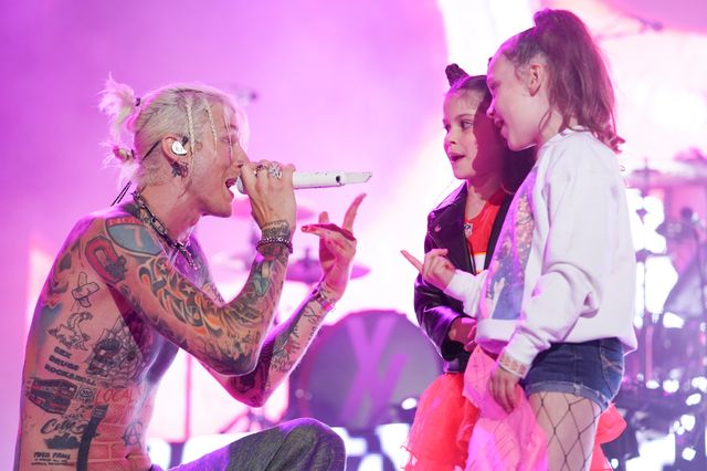 マシン・ガン・ケリー（4枚目）