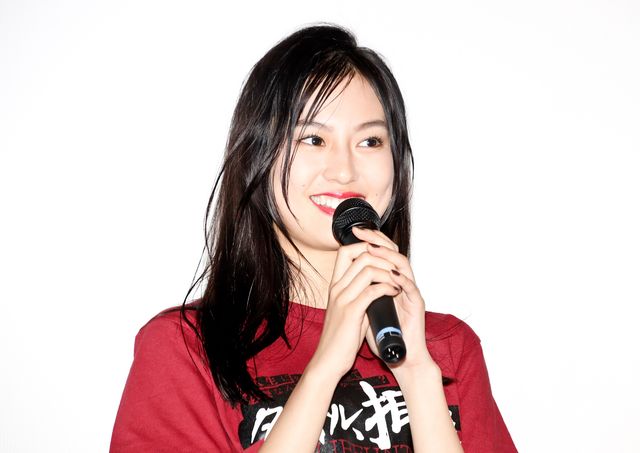 伊藤沙莉、満員の客席に感激！『タイトル、拒絶』劇場公開記念舞台あいさつ（8枚目）