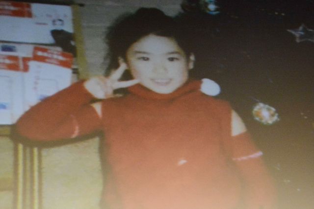 平祐奈、可愛すぎる幼少期の写真公開!映画『未成年だけどコドモじゃない』初日舞台あいさつ(14枚目)