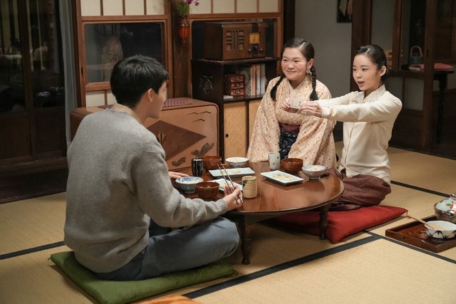 カタコトの英語で…「ブギウギ」第68回の場面写真（3枚目）