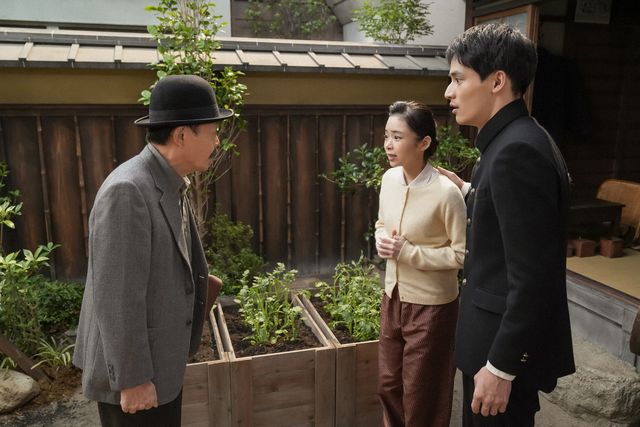 カタコトの英語で…「ブギウギ」第68回の場面写真（5枚目）