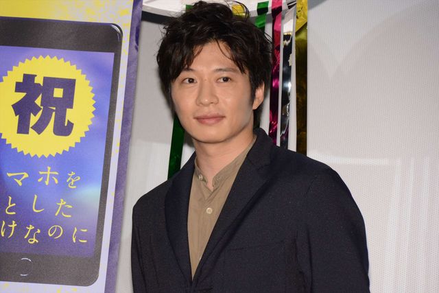 北川景子＆田中圭、笑顔で盛り上がる！『スマホを落としただけなのに』大ヒット御礼舞台あいさつ（8枚目）