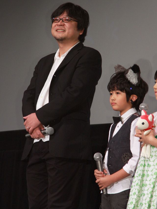 映画『おおかみこどもの雨と雪』初日舞台あいさつフォトギャラリー（2枚目）