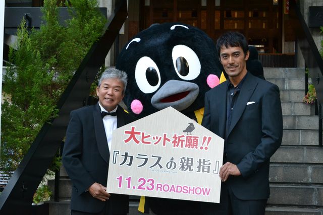 映画『カラスの親指』大ヒット祈願イベント フォトギャラリー（7枚目）