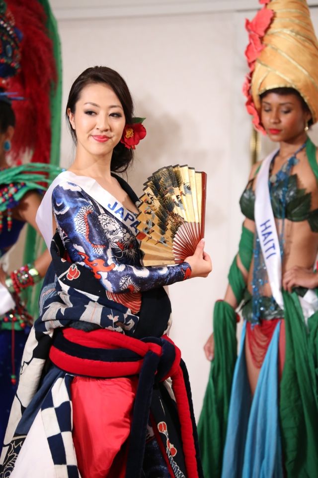 各国美女の水着姿も！「2013ミス・インターナショナル世界大会」記者発表フォトギャラリー：フォトギャラリー