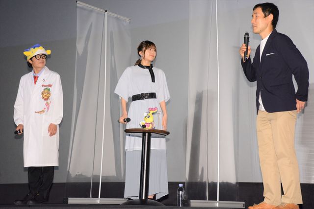 水瀬いのりの白衣姿！『驚き！海の生きもの超伝説　劇場版ダーウィンが来た！』公開記念舞台あいさつ（2枚目）