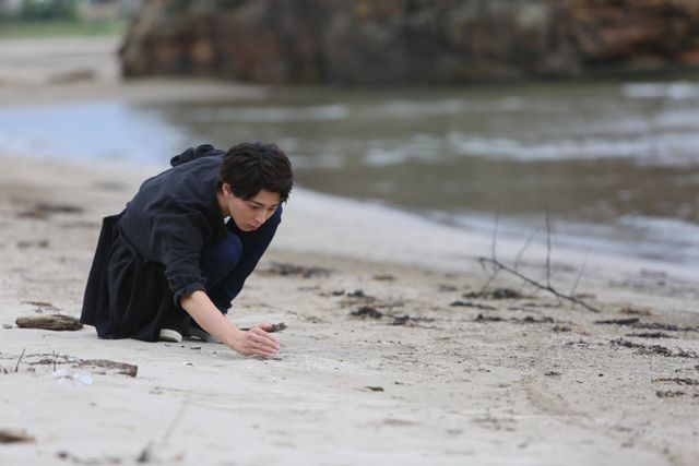 イケメン高杉真宙！ビジュアルブック「まひろさんぽ」フォトギャラリー（8枚目）