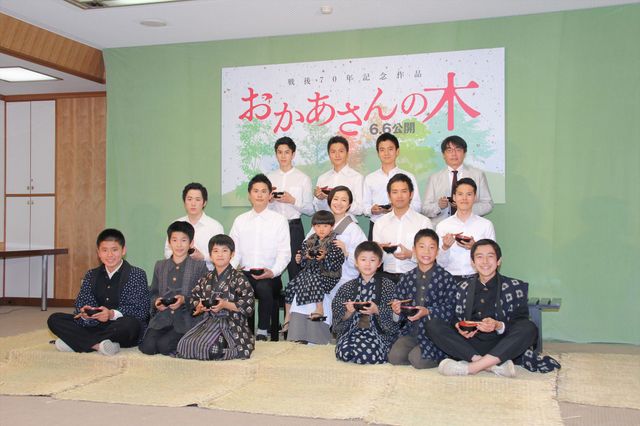 美しすぎるかっぽう着姿…鈴木京香フォトギャラリー（17枚目）