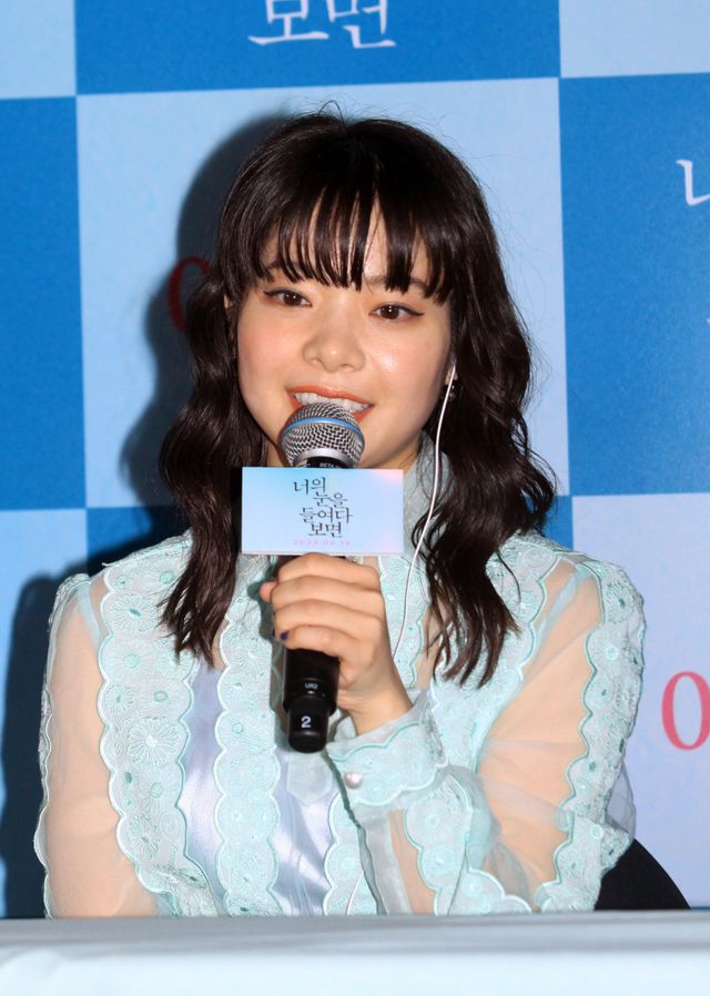 岸井ゆきの＆三宅唱監督が韓国で会見！『ケイコ 目を澄ませて』試写会＆会見（2枚目）