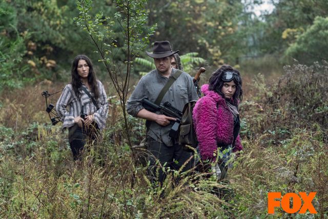 切ない表情のニーガン…「ウォーキング・デッド」シーズン10第15話（16枚目）