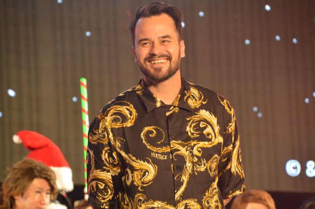 『スター・ウォーズ』ジュード・ロウ＆ジョン・ボイエガ＆ダニエル・ローガンが仲良く自撮り！（6枚目）