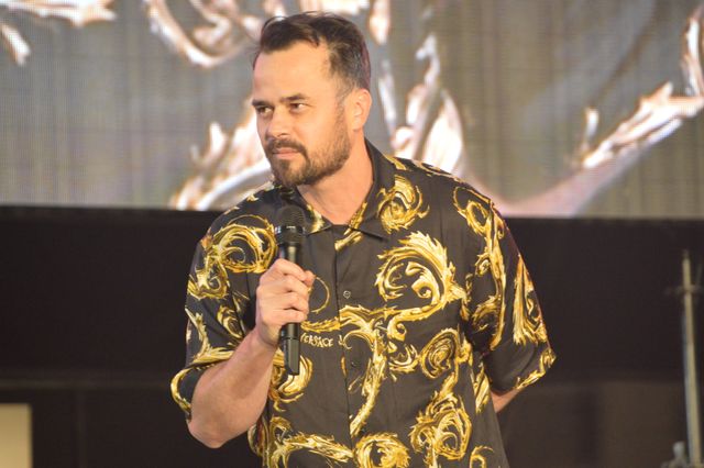 『スター・ウォーズ』ジュード・ロウ＆ジョン・ボイエガ＆ダニエル・ローガンが仲良く自撮り！（7枚目）