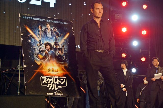 『スター・ウォーズ』ジュード・ロウ＆ジョン・ボイエガ＆ダニエル・ローガンが仲良く自撮り！（19枚目）