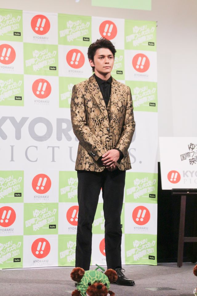 眞栄田郷敦、南沙良、バカリズムがニューウェーブアワード受賞！「ゆうばり国際ファンタスティック映画祭2021」オープニングセレモニー（14枚目）