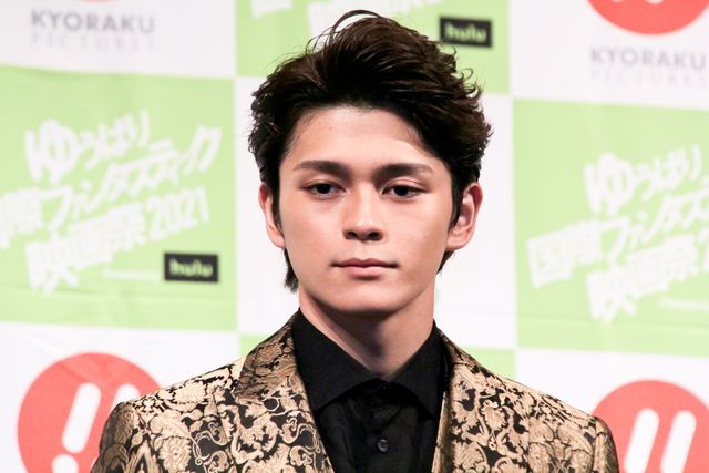 眞栄田郷敦、南沙良、バカリズムがニューウェーブアワード受賞！「ゆうばり国際ファンタスティック映画祭2021」オープニングセレモニー（34枚目）