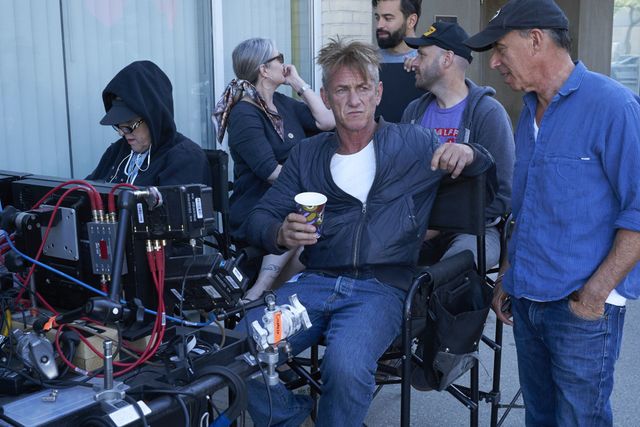 超美女！ショーン・ペンと実娘2ショット＜メイキング9枚＞（5枚目）