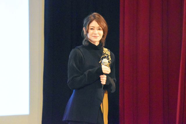 真木よう子、第3回Beppuブルーバード映画祭に登場！：フォトギャラリー