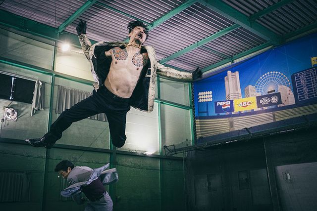 「龍が如く」と「日本統一」がコラボ！実写ドラマ「龍が如く Powered by 日本統一」場面写真（4枚目）