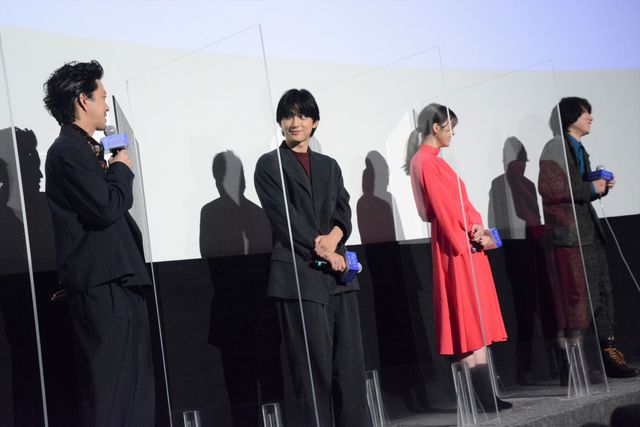 クリスマスに吉沢亮、若葉竜也ら『AWAKE』公開初日舞台あいさつ（4枚目）