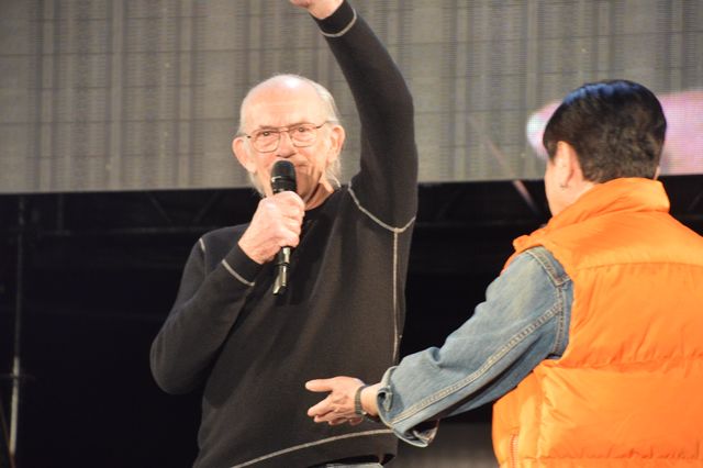 『BTTF』キャスト、日本で再集結！公開40周年限定上映記念「東京コミコン2025」セレブステージ（10枚目）