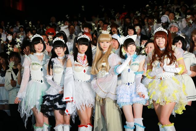 でんぱ組.inc、セクシー白魔女コスプレ披露！フォトギャラリー（5枚目）