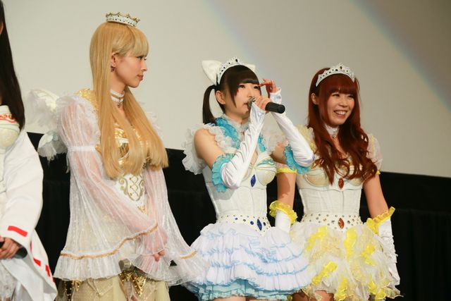 でんぱ組.inc、セクシー白魔女コスプレ披露！フォトギャラリー（17枚目）