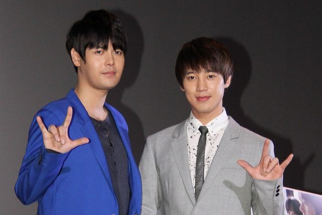 超新星のソンモとジヒョク、胸キュントークでファン沸かす　画像ギャラリー（6枚目）