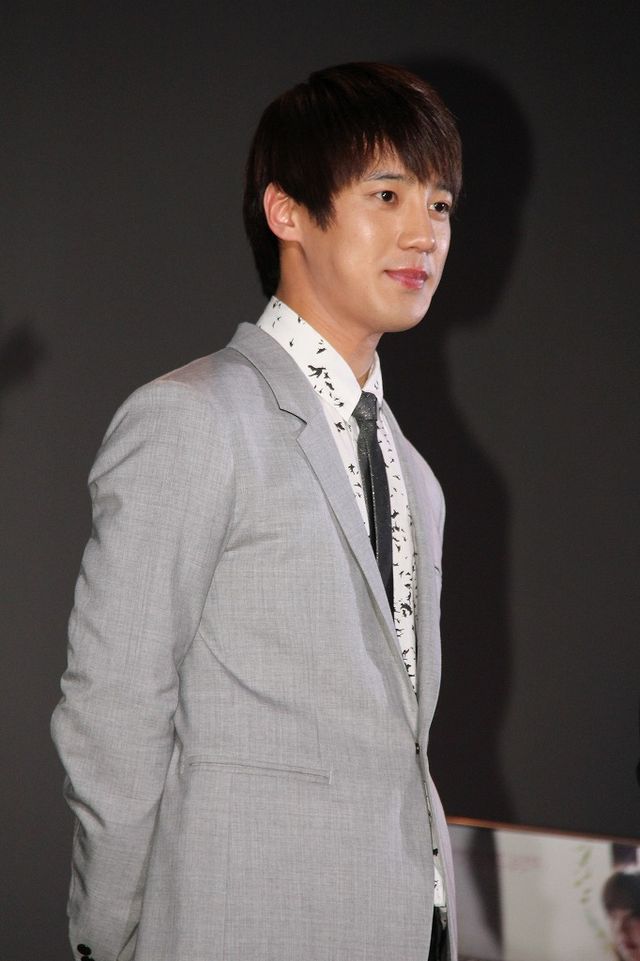 超新星のソンモとジヒョク、胸キュントークでファン沸かす　画像ギャラリー（11枚目）