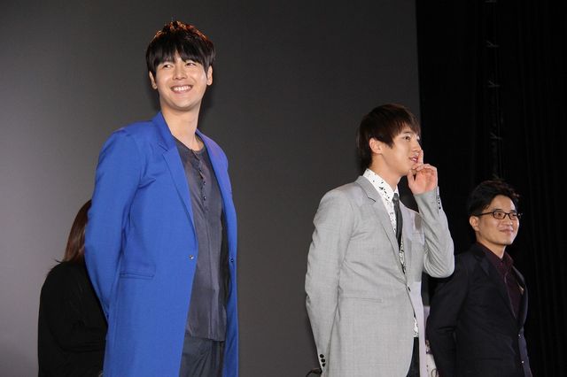 超新星のソンモとジヒョク、胸キュントークでファン沸かす　画像ギャラリー（18枚目）