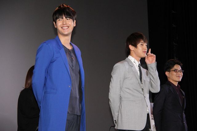 超新星のソンモとジヒョク、胸キュントークでファン沸かす　画像ギャラリー（19枚目）