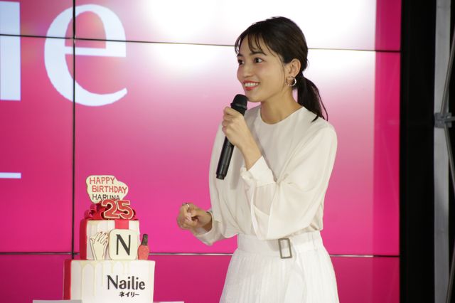 川口春奈、キュートなネイルをお披露目！「ネイリー」新CM発表会（3枚目）