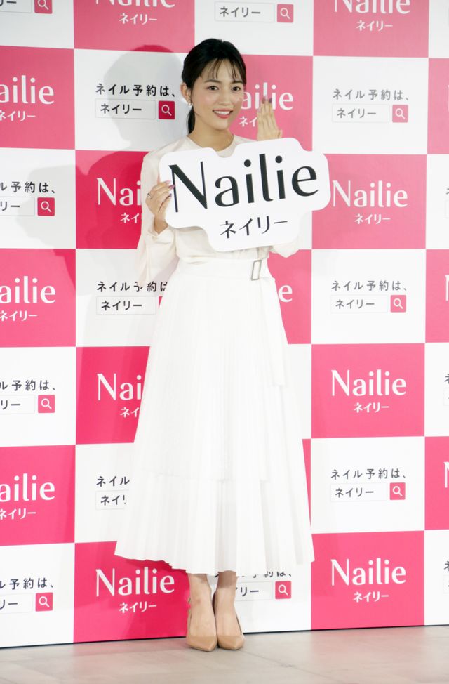 川口春奈、キュートなネイルをお披露目！「ネイリー」新CM発表会（8枚目）