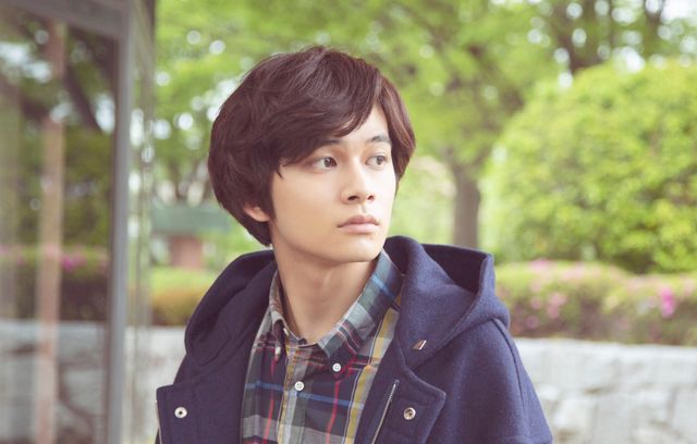 小松菜奈のセーラー服姿も！『さくら』場面写真（4枚目）