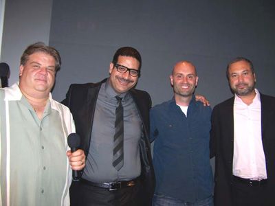 （左から）アンジェロ・サローチャス、エリック・グリフィン、テッド・アレキサンドロ、アハメド・アハメド