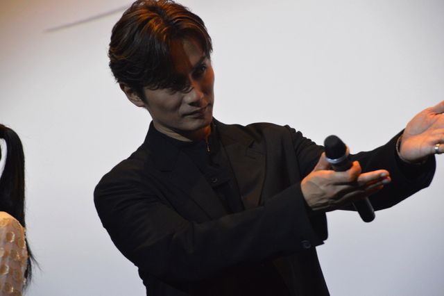 『仮面ライダーカブト 20th 天を継ぐもの』ついにお披露目！キャスト集結で“天道ポーズ”披露（15枚目）