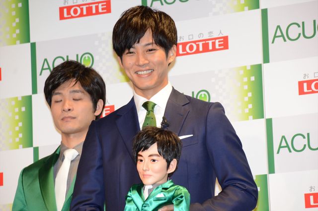 松坂桃李、そっくりロボットと登場！ロッテ「ACUO（アクオ）」イベントギャラリー：フォトギャラリー