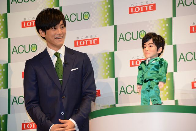 松坂桃李、そっくりロボットと登場！ロッテ「ACUO（アクオ）」イベントギャラリー（5枚目）