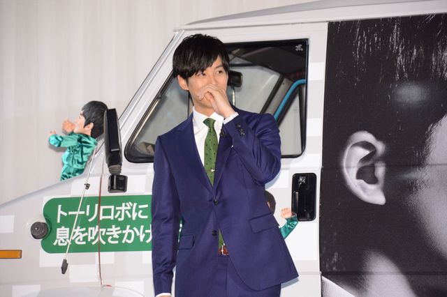 松坂桃李、そっくりロボットと登場！ロッテ「ACUO（アクオ）」イベントギャラリー（11枚目）