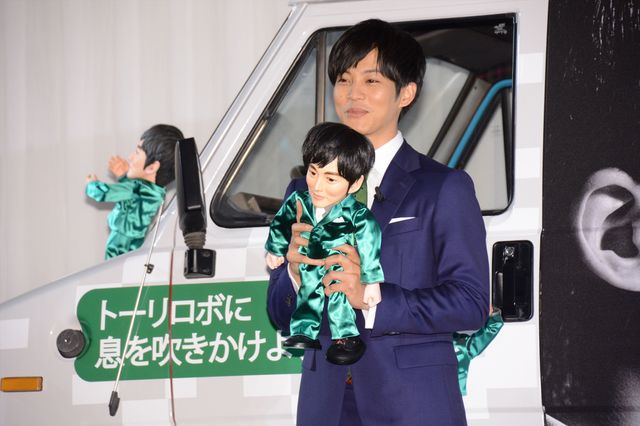 松坂桃李、そっくりロボットと登場！ロッテ「ACUO（アクオ）」イベントギャラリー（13枚目）