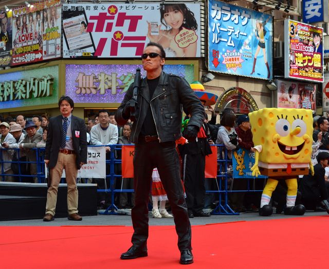 ゴジラ、長澤まさみと仲良くテープカット！フォトギャラリー（13枚目）