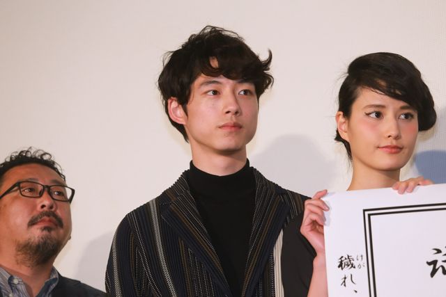 橋本愛、竹内結子、佐々木蔵之介らがバズーカ塩まき!!フォトギャラリー（4枚目）