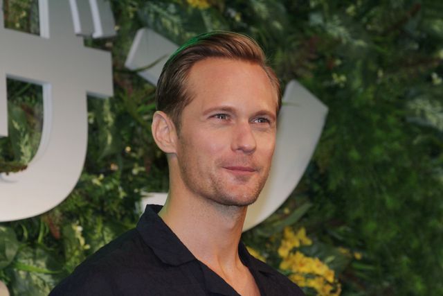 こんなハグされたら…！アレキサンダー・スカルスガルドがいっぱい『ターザン：REBORN』ギャラリー（5枚目）