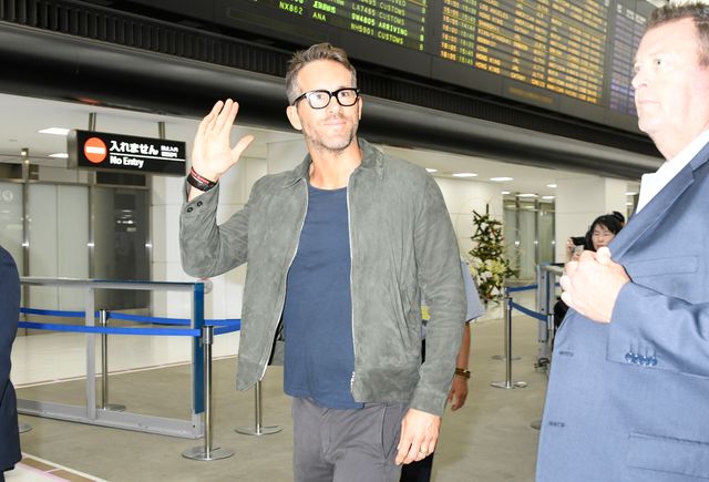 『デッドプール』ライアン・レイノルズが成田空港に到着！：フォトギャラリー