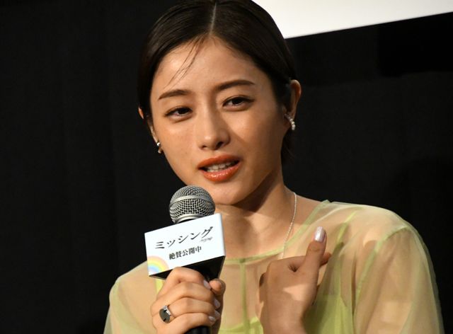 石原さとみ、色鮮やかなシースルードレス姿！映画『ミッシング』ティーチイン付き上映会（3枚目）