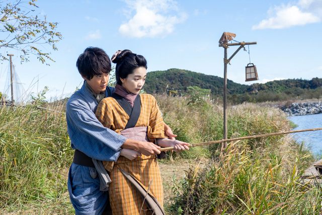 【画像10枚】りん（見上愛）＆虎太郎（小林虎之介）が急接近！「風、薫る」第5回場面カット：フォトギャラリー